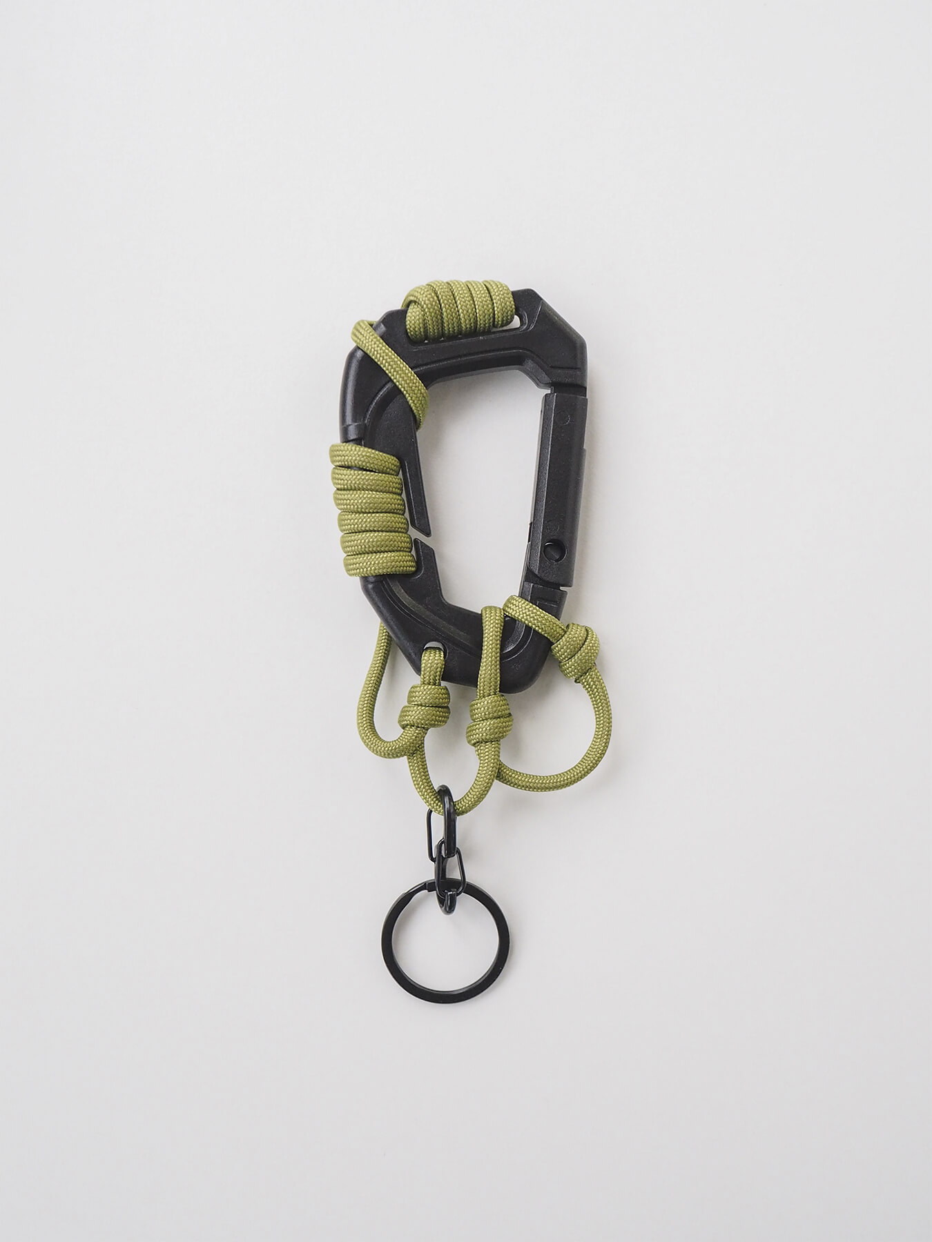 Большой пластиковый плетеный карабин