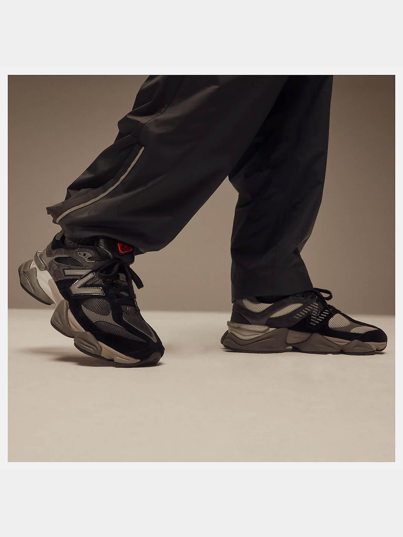 Кроссовки 9060