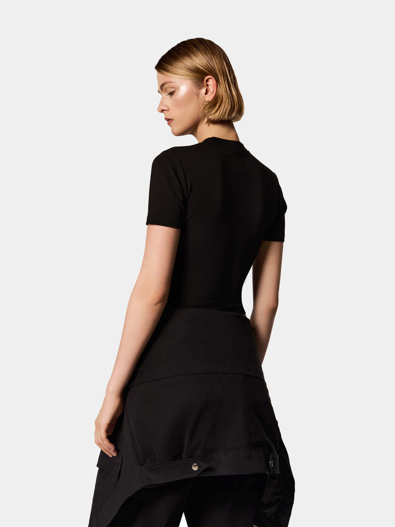 Футболка-слим