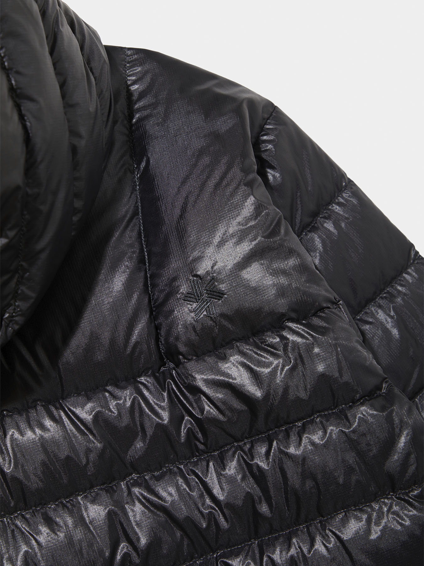 Пуховик 1000FP SPUTTERING HOODED