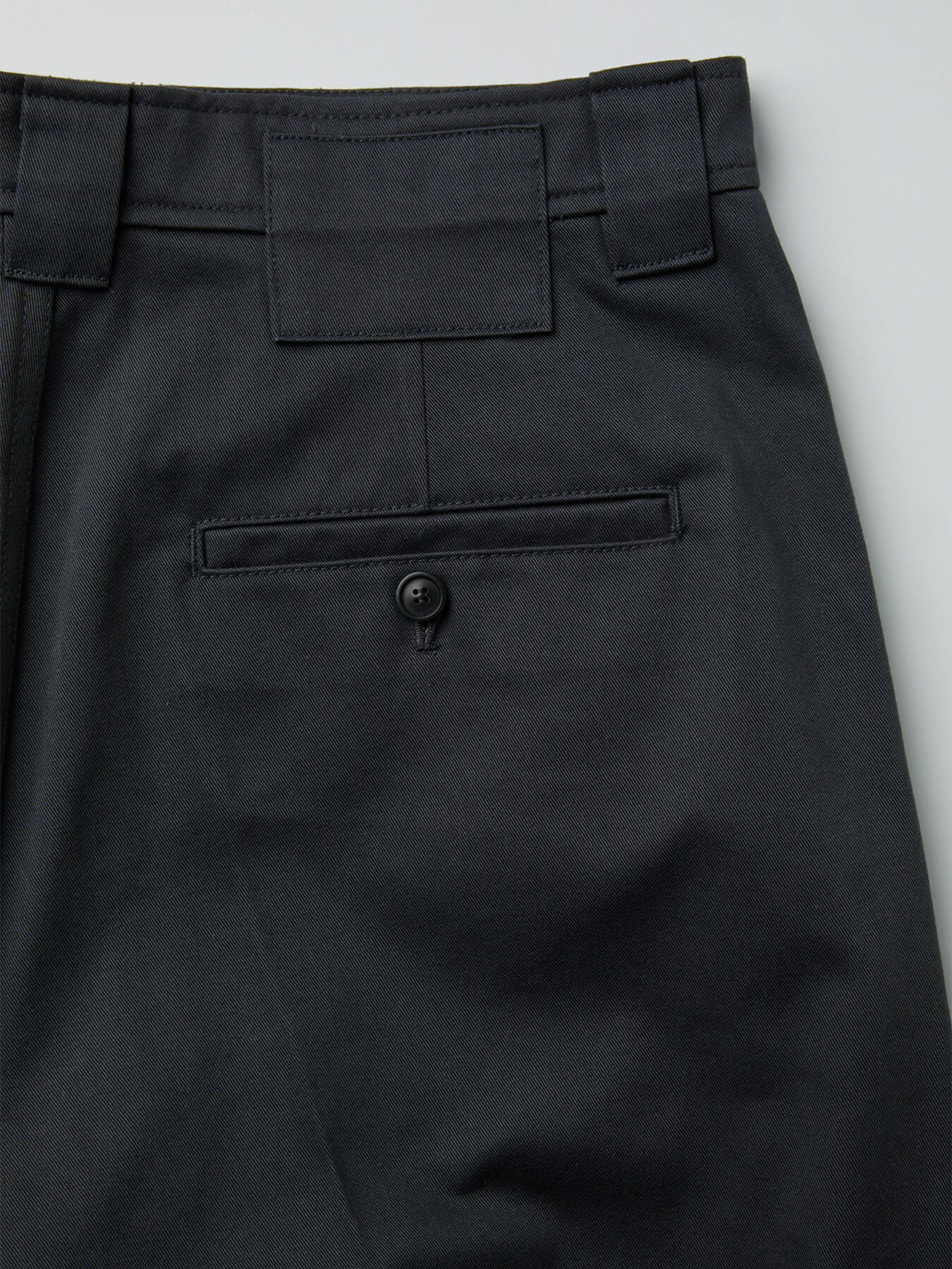 Шорты COTTON BLEND STITCH POINTED BERMUDA