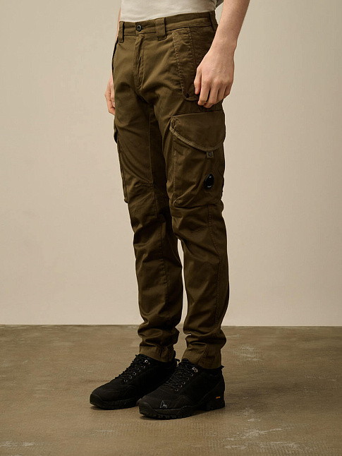 Брюки STRETCH SATEEN UTILITY CARGO LENS (размер 56, цвет 683)