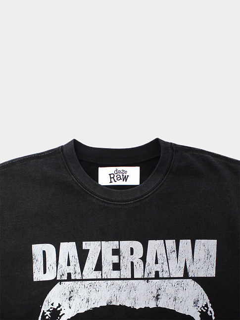 Футболка DAZE RAW LOGO (размер S, цвет Черный)