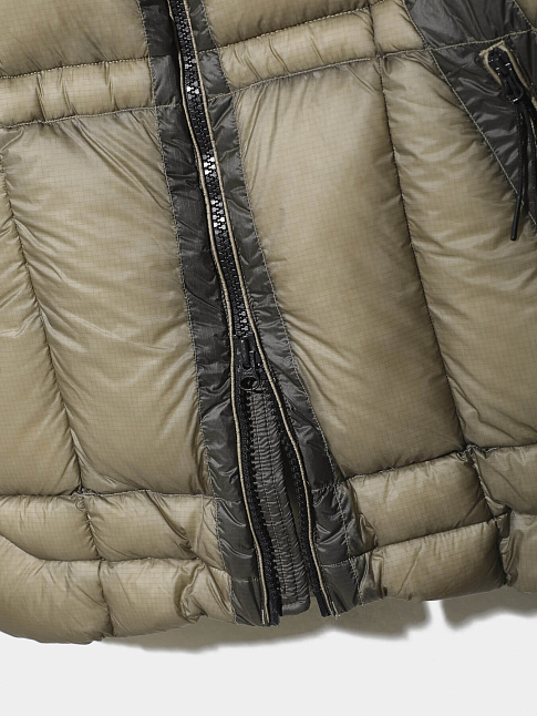 Пуховик D.D. SHELL HOODED (размер XL, цвет 356)