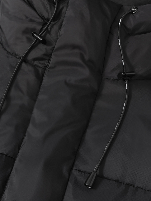 Пуховик STAR (размер S, цвет Черный)