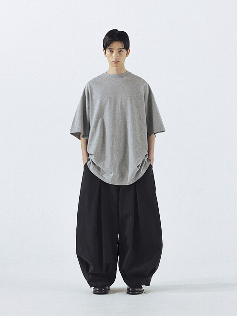 Брюки UNBALANCE LONG TUCK BALLOON (размер L, цвет Черный)