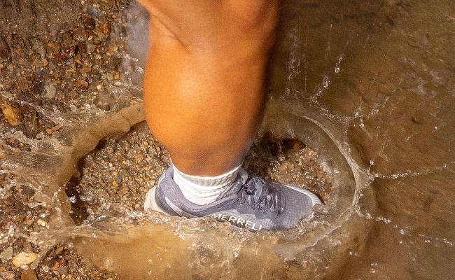 Водонепроницаемые кроссовки Merrell с технологией Gore-Tex