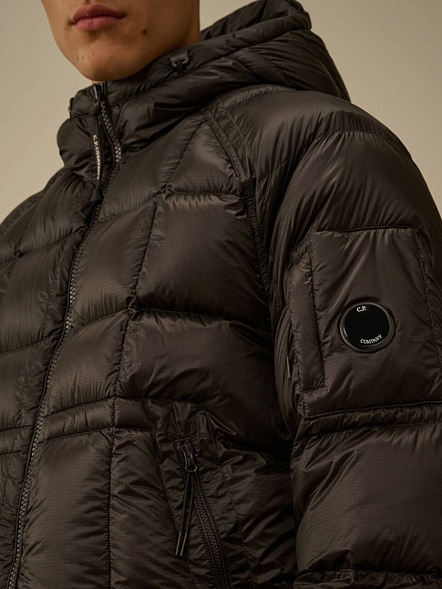 Пуховик D.D. SHELL HOODED (размер XL, цвет 999)