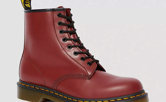 Модель Dr. Martens 1460 Cherry Red