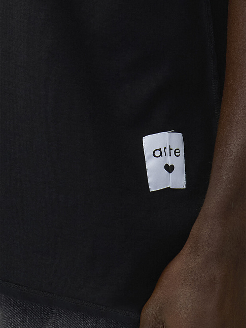 Футболка REVERSIBLE LABEL (размер M, цвет Черный)