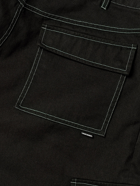 Шорты CONTRAST STITCH CARGO (размер M, цвет Черный)