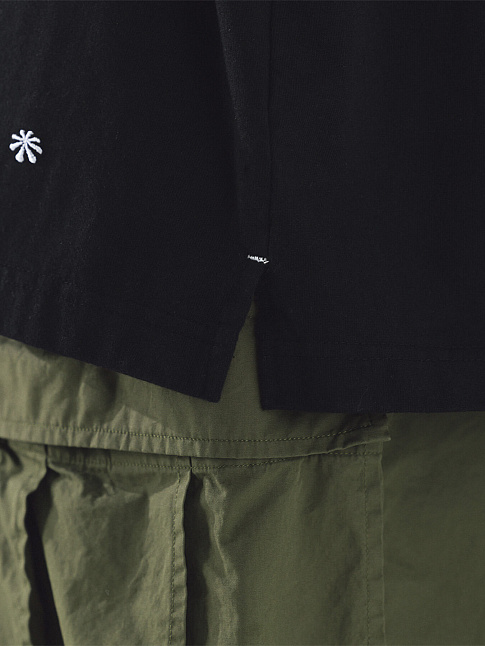 Футболка LAYERED ESSENTIAL LOGO HALF (размер L, цвет Черный)