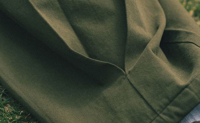 Деталь кроя брюк Anglan