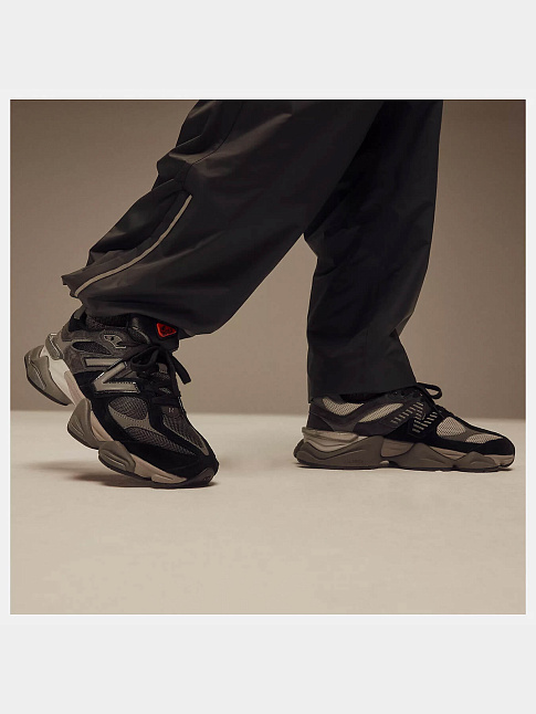 Кроссовки 9060 (размер 40, цвет Черный)